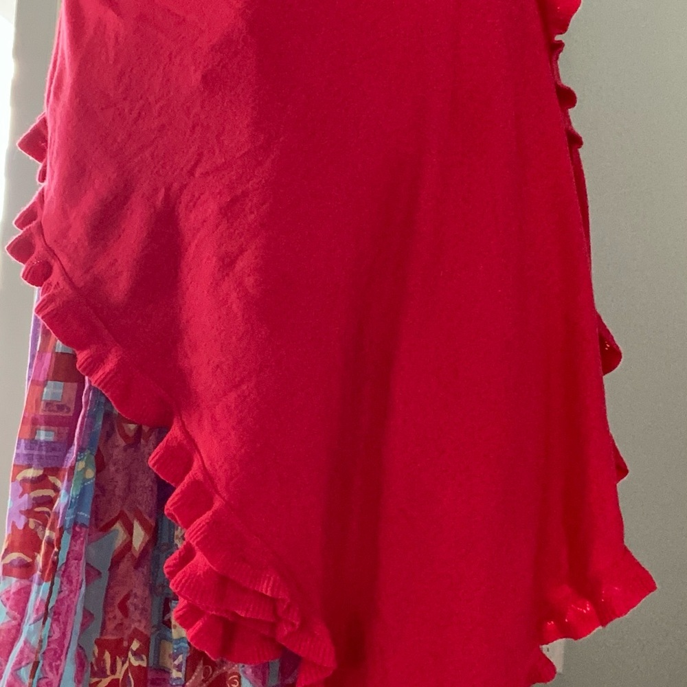 Lilly Pulitzer cashmere shawl/wrap Bright Red Ruffled Hem
